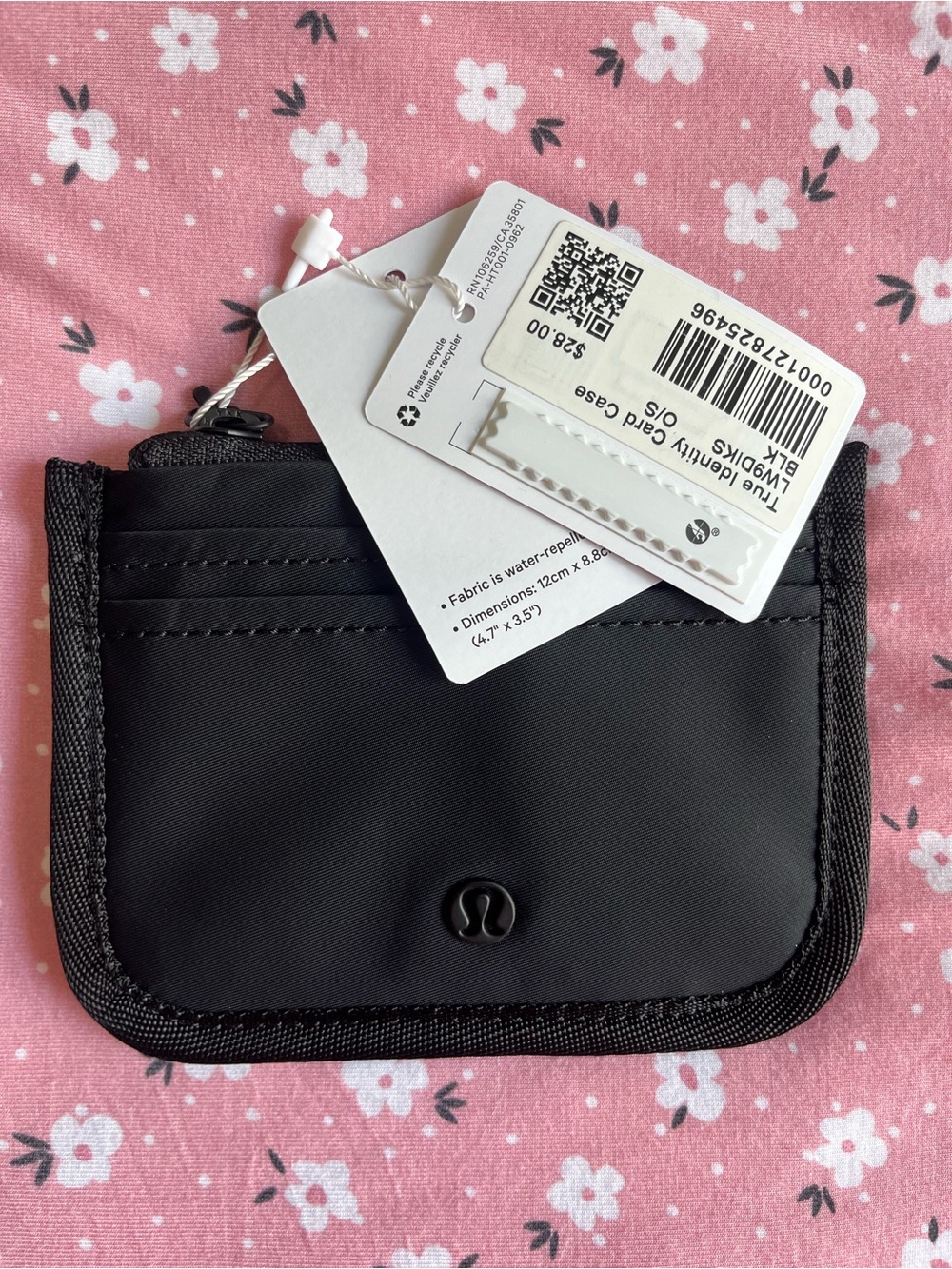 lululemon True Identity  Black Zip ID Card Case